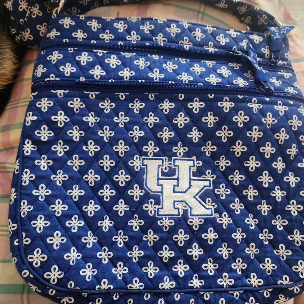 ***********SOLD***Vera Bradley University Of Kentucky Blue Floral Crossbody Bag